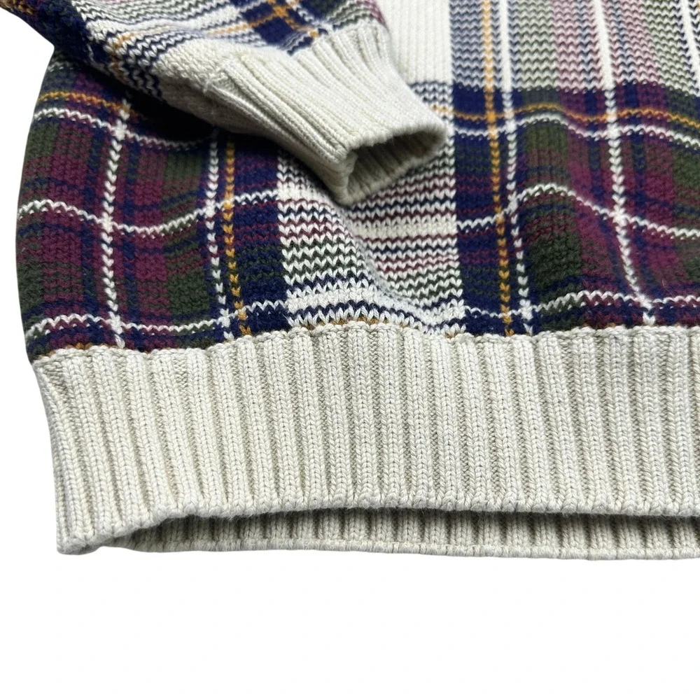 Tommy Hilfiger casual comfortable snug