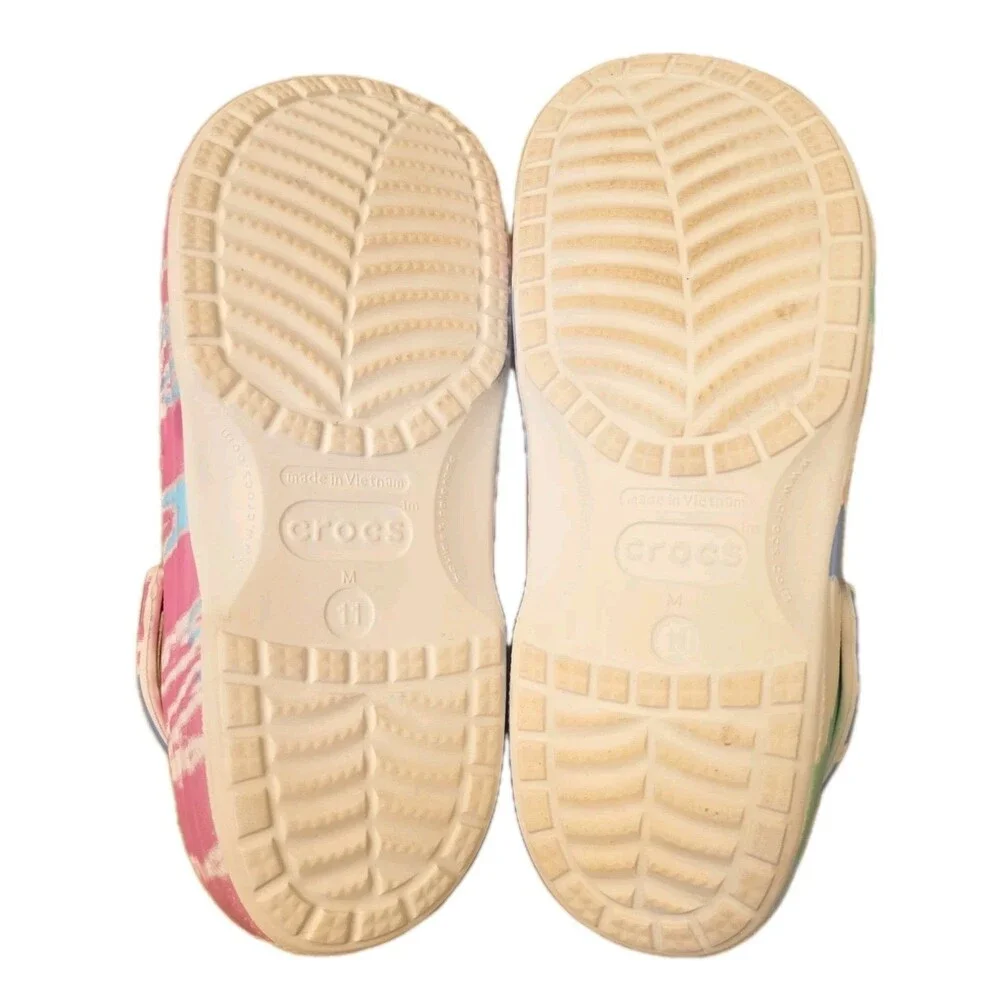 CROCS vibrant summer lightweight