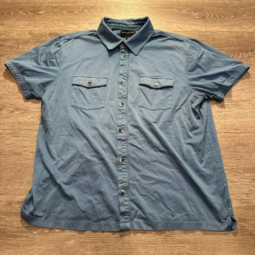 Banana Republic Shirt Men L Blue 100% Cotton Summer Vacation Casual Pockets