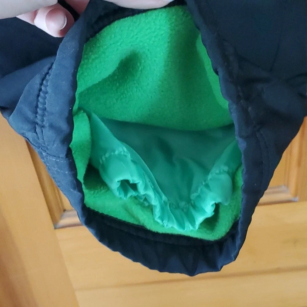 Old Navy Boys Size 8 Black Fleece Lined Snowpants‎