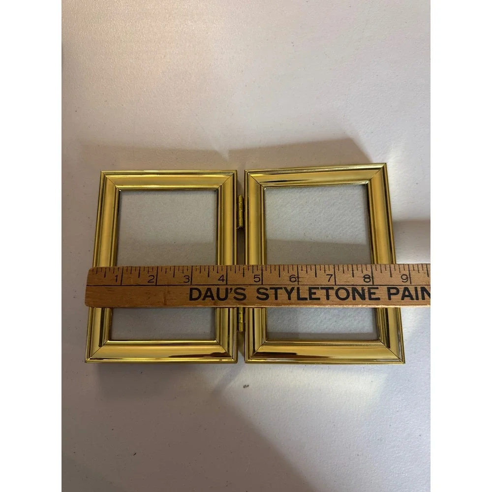 N/A metallic edge gift
