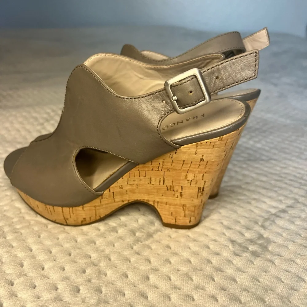 Franco Sarto Womens Leather Upper Gallard Platform 11 Cork Style Wedge Size 5.5M