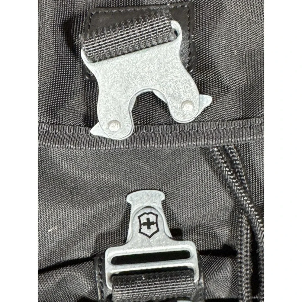 Victorinox swiss army