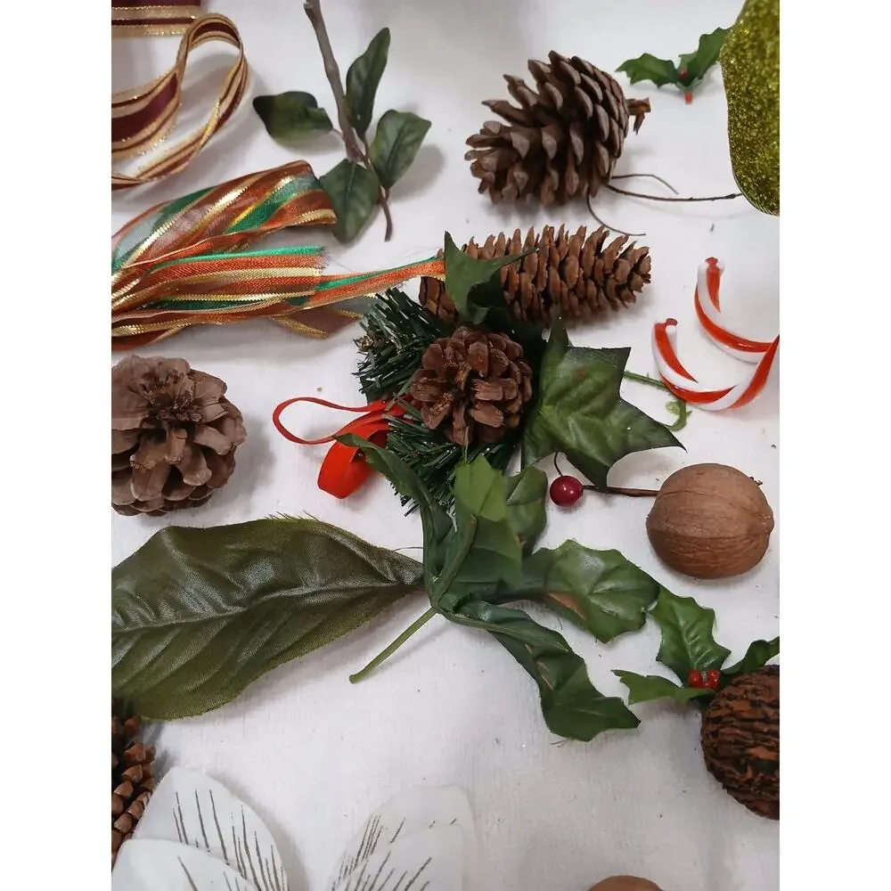 VNTG Christmas Decor Accessories Rose Pine cones Ribbons‎ Candycane Candles Nuts