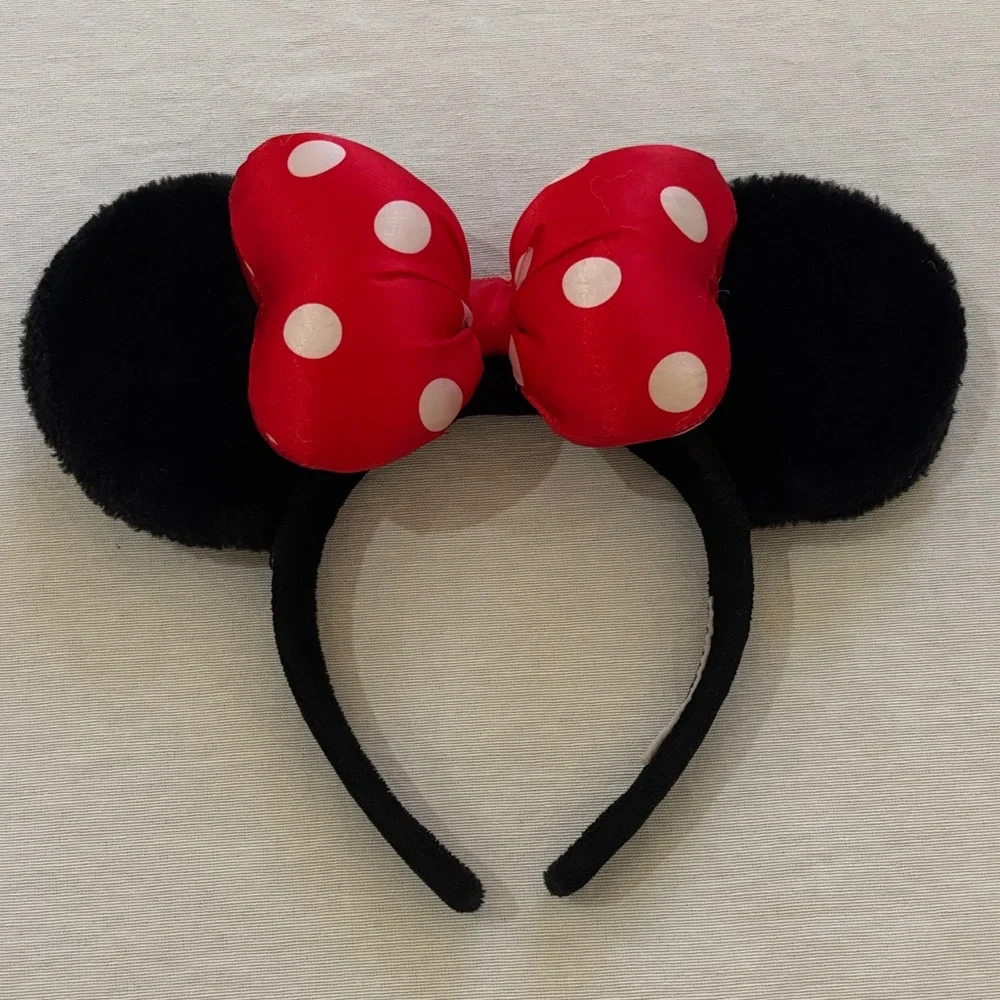 Red and Black Minnie Mouse Ears Headband