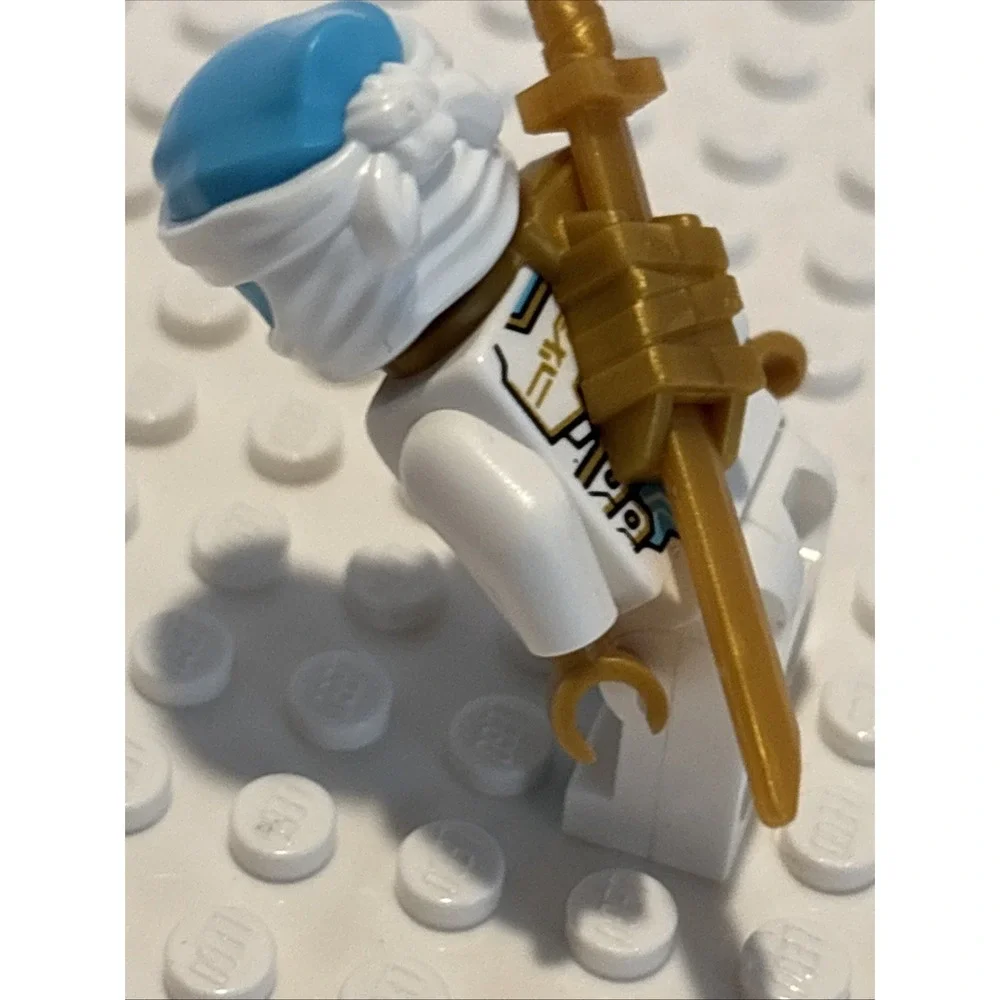 Lego item pic