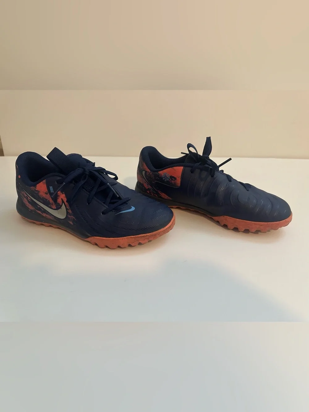 Nike Kid’s Soccer Cleats Navy and Orange
