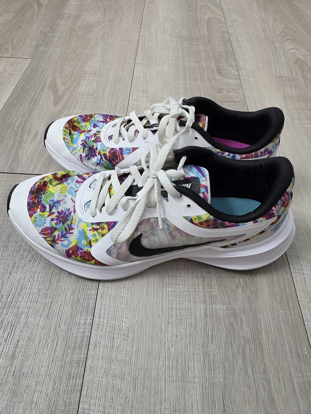 Nike White Running Sneakers with Multicolor Floral Print