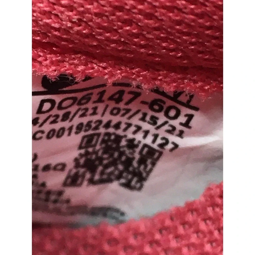 Nike clothing great