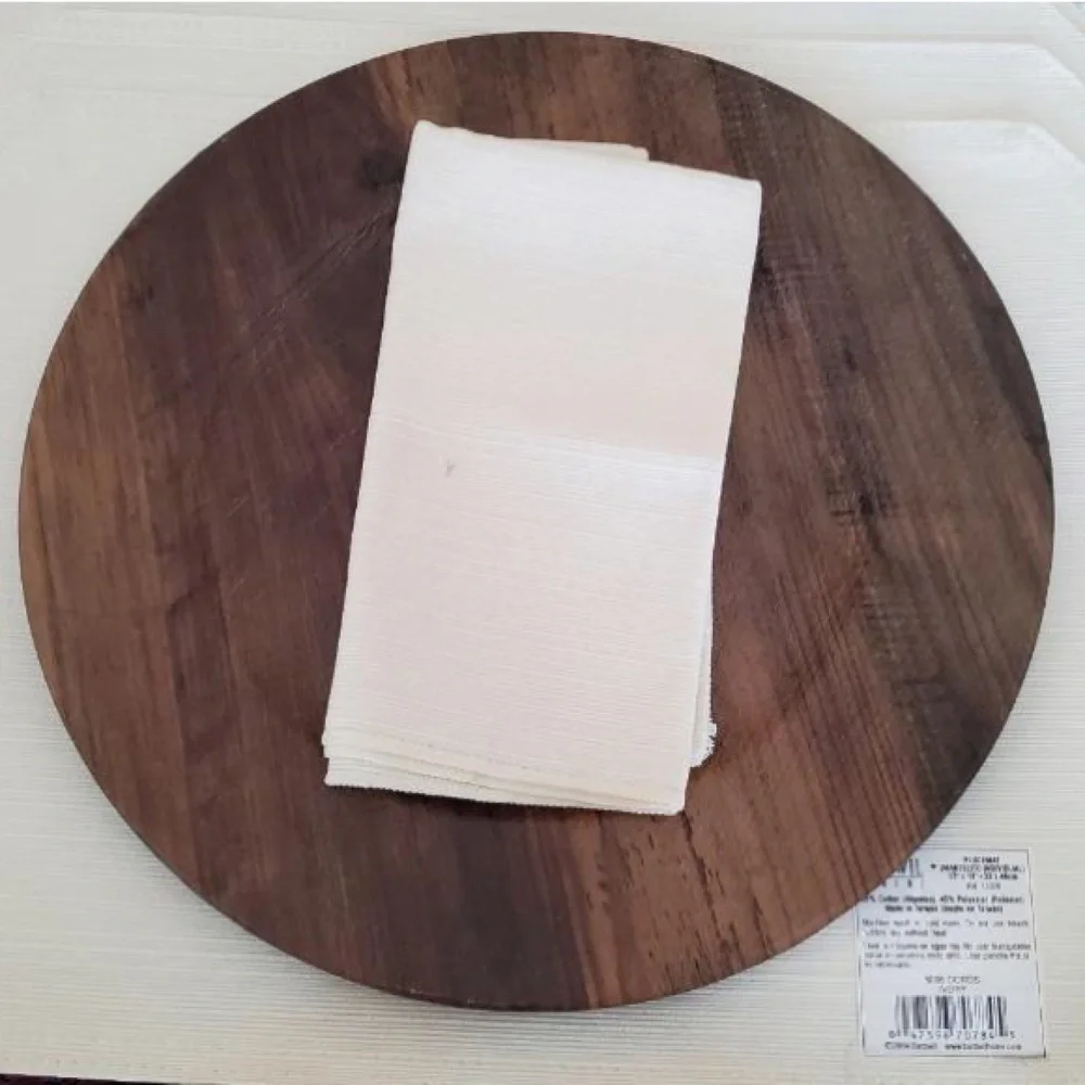 NWT Set of 4 Bardwil Linens Ivory Placemats and Napkins Table Linens