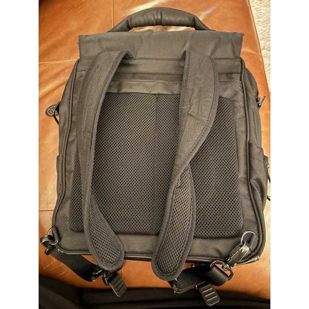 Tumi tech black