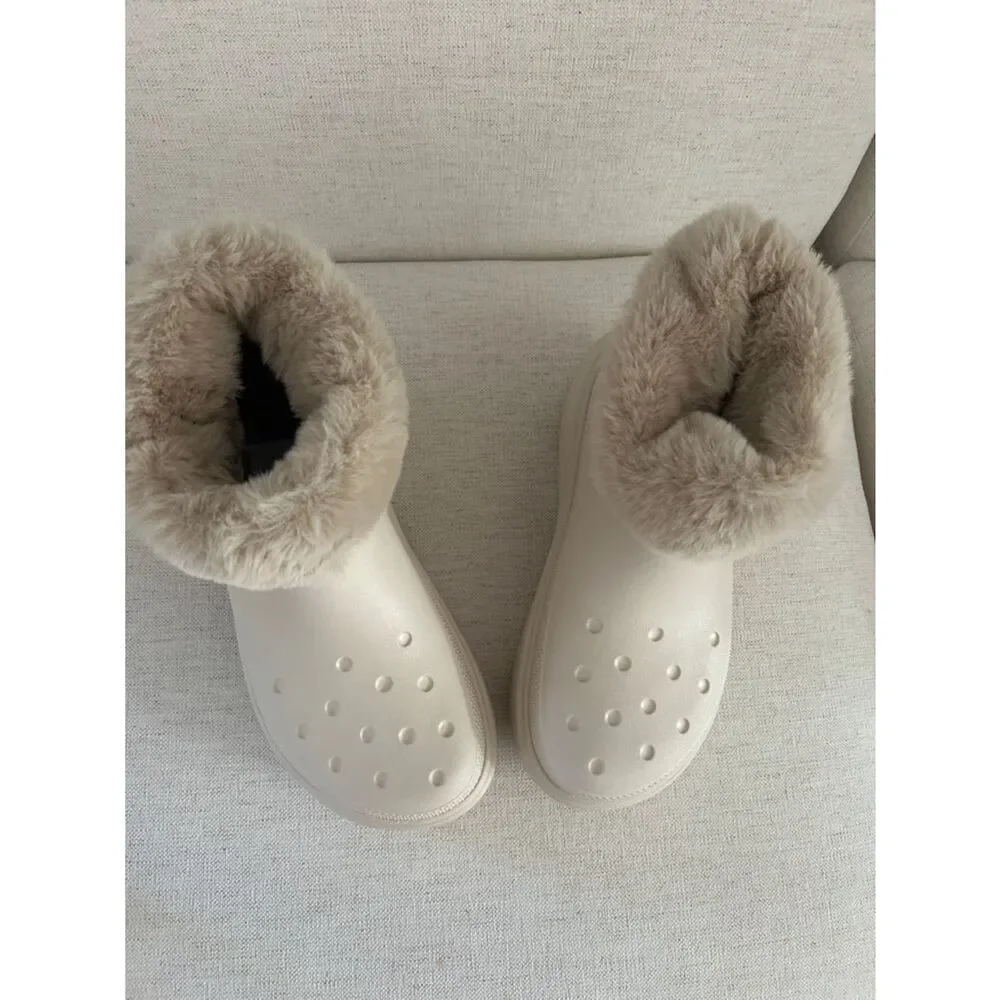 CROCS new without