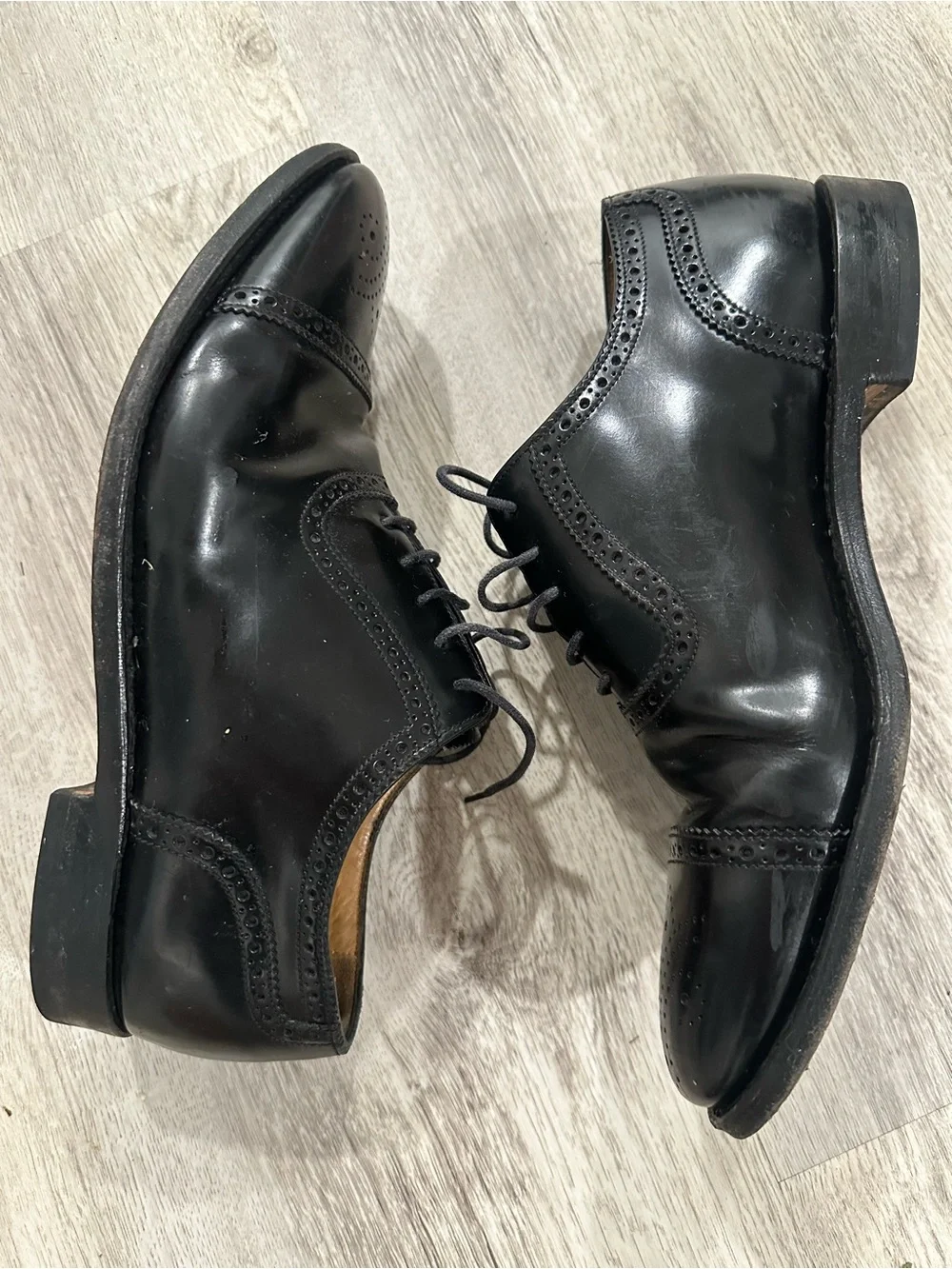 Charles Tyrwhitt polished black