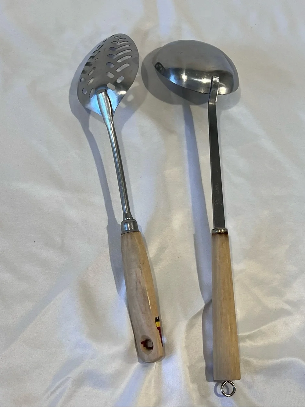 Vintage EKCO Eterna Wood Handle Ladle & Slotted Spoon Set
