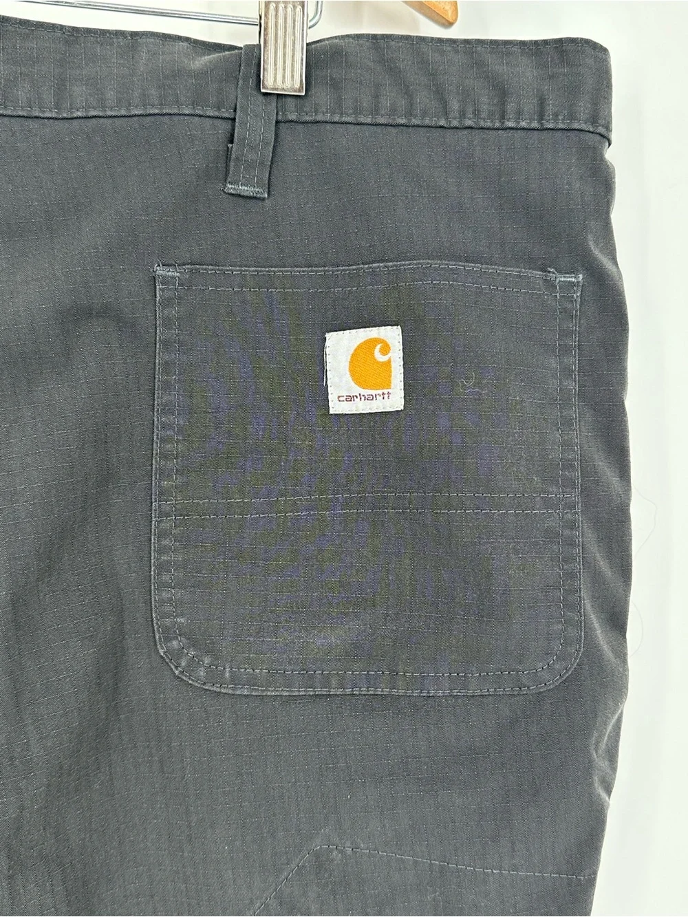 Carhartt men 44x32