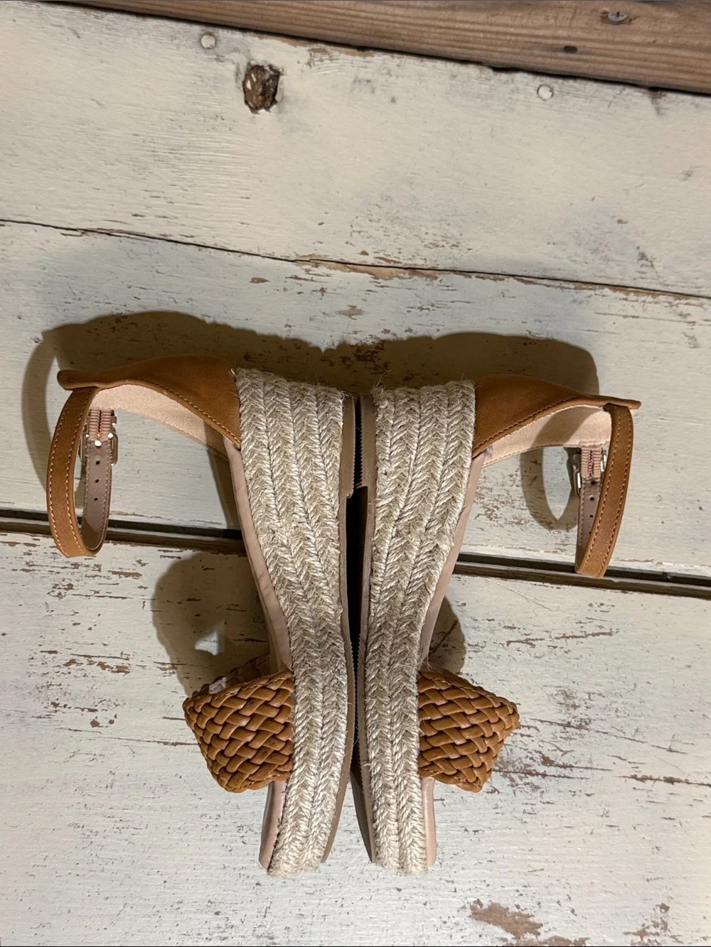 Marc Fisher heel platform wedge