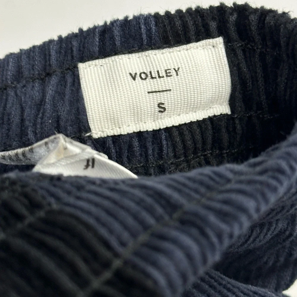 PacSun volley corduroy