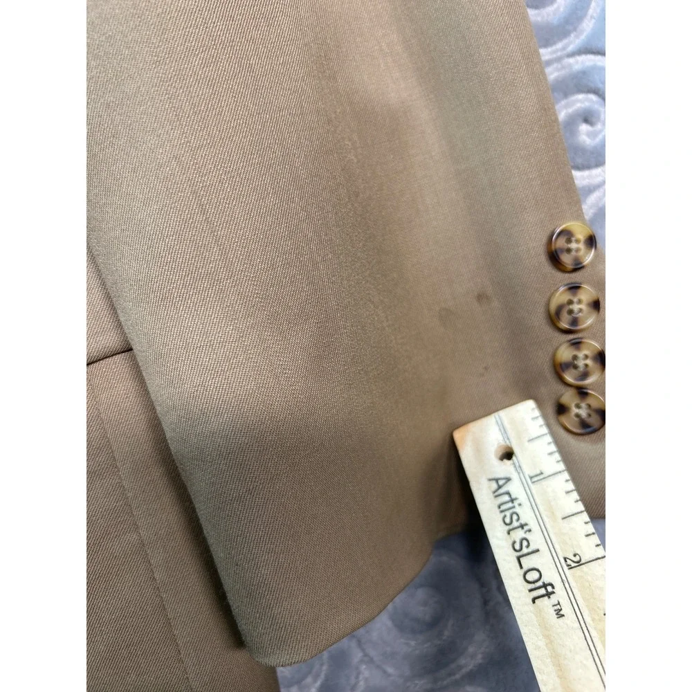 Tommy Hilfiger own hilfiger blending