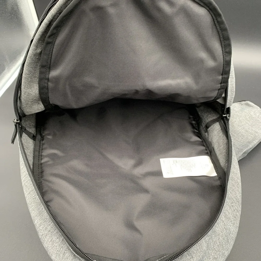 Nike nwt adjustable