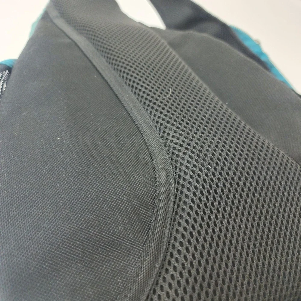 OutdoorMaster sling bag