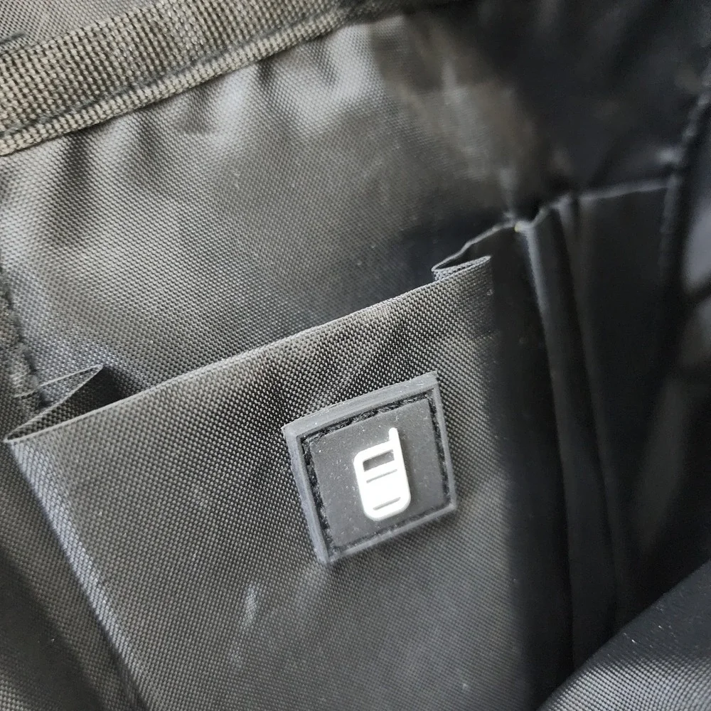 OutdoorMaster sling bag