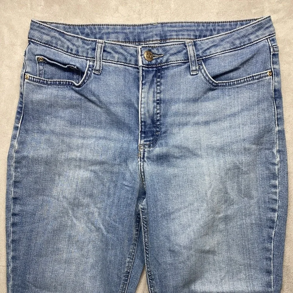Lee 40 daily fashion