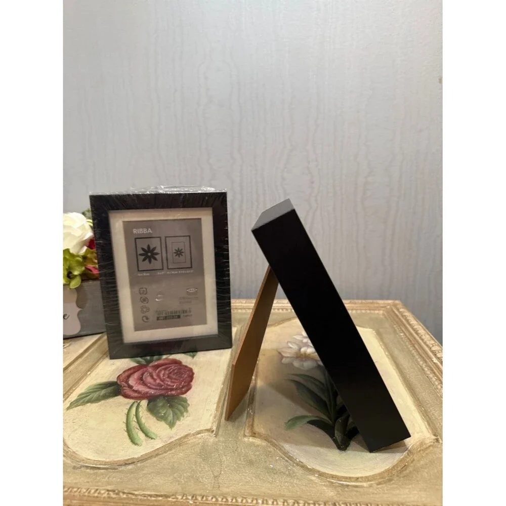 IKEA ribba black
