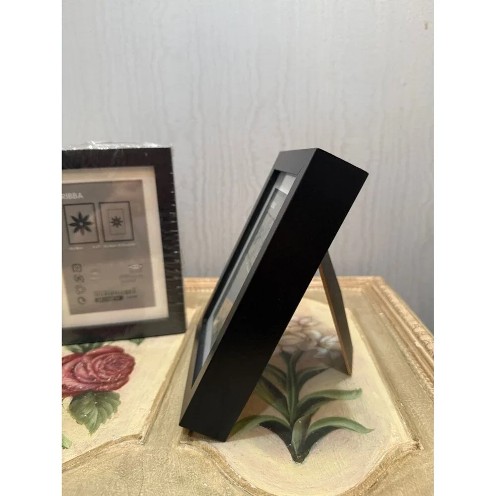 IKEA ribba black
