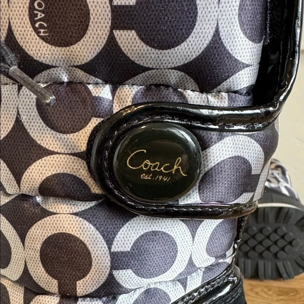 Coach dorean monogram