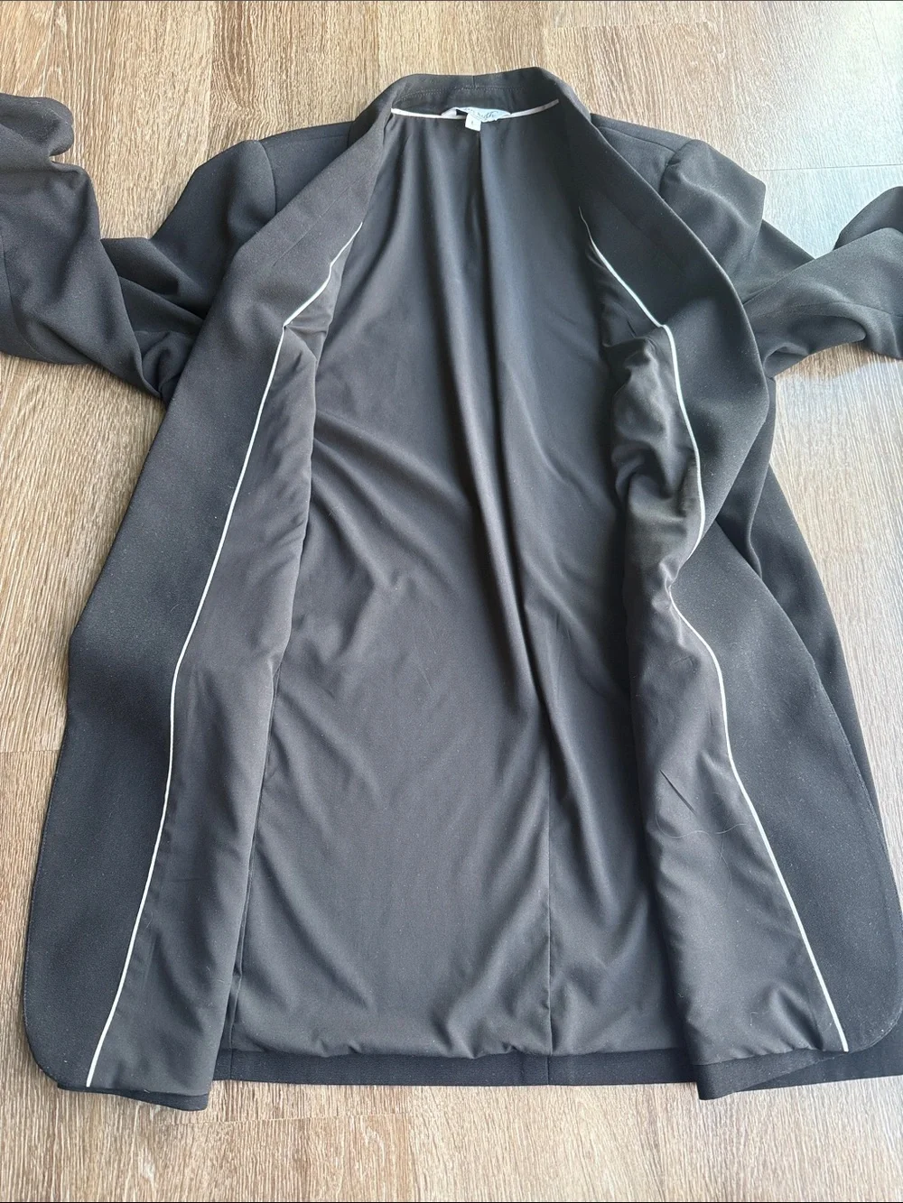Eden Ruth women’s eden