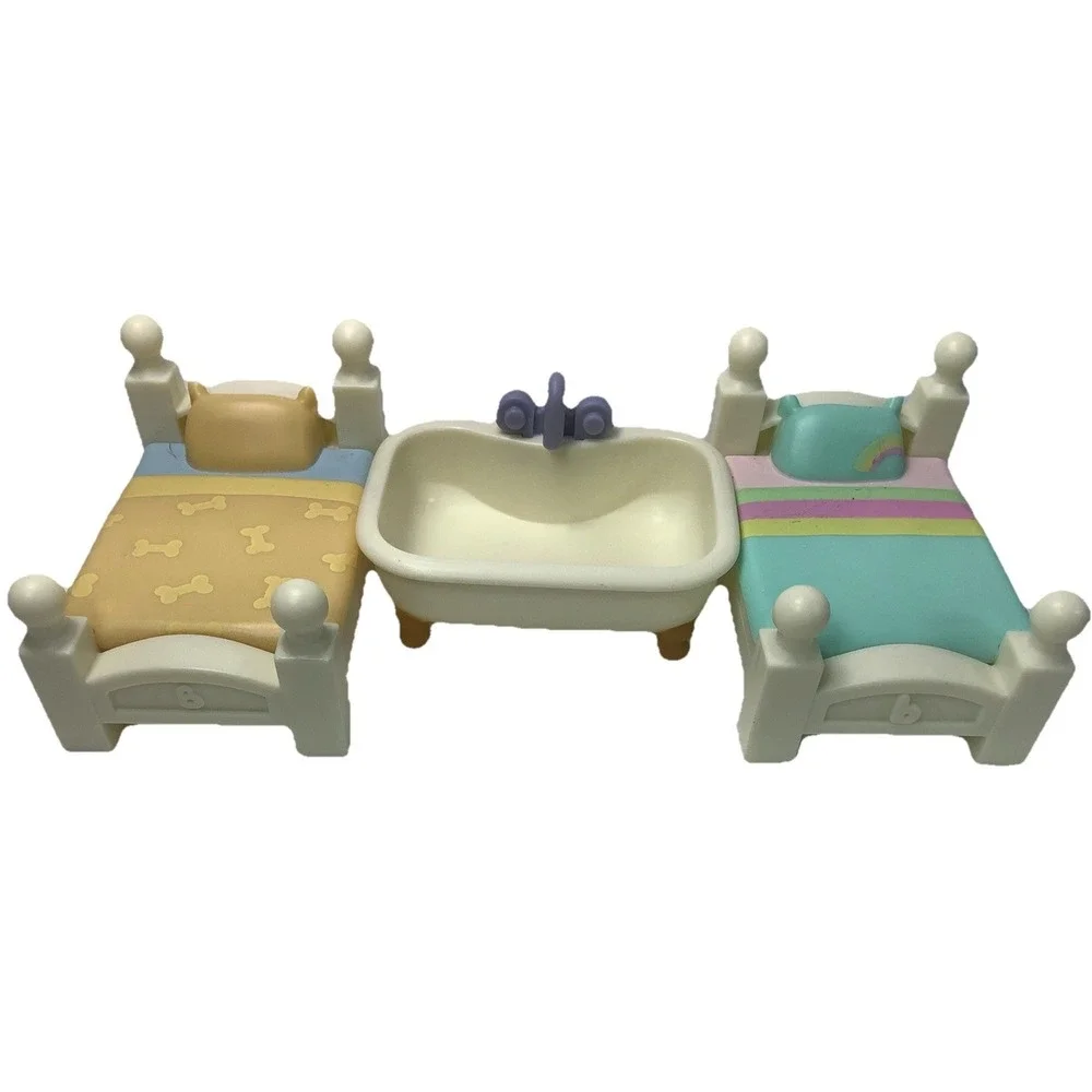 Bluey Heeler‎ Family Home House Playset Lot of 2 Replacement Beds + Sink