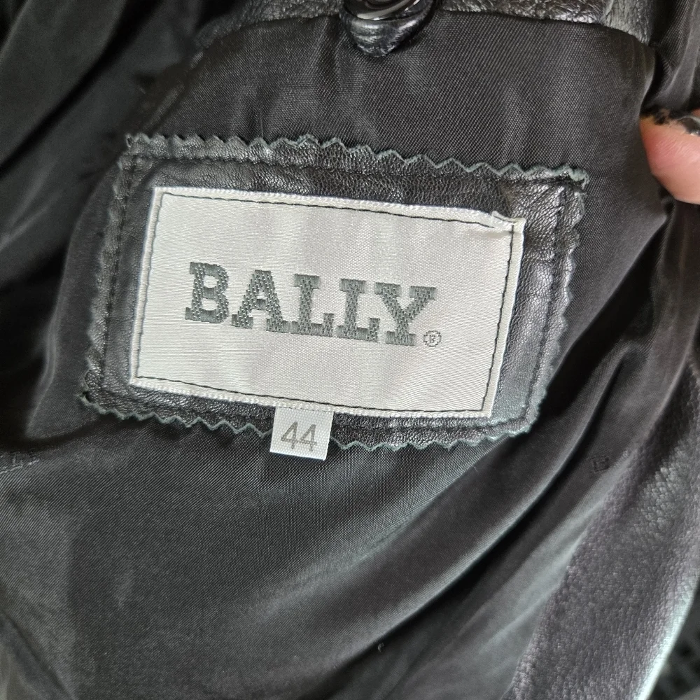 Bally vtg black