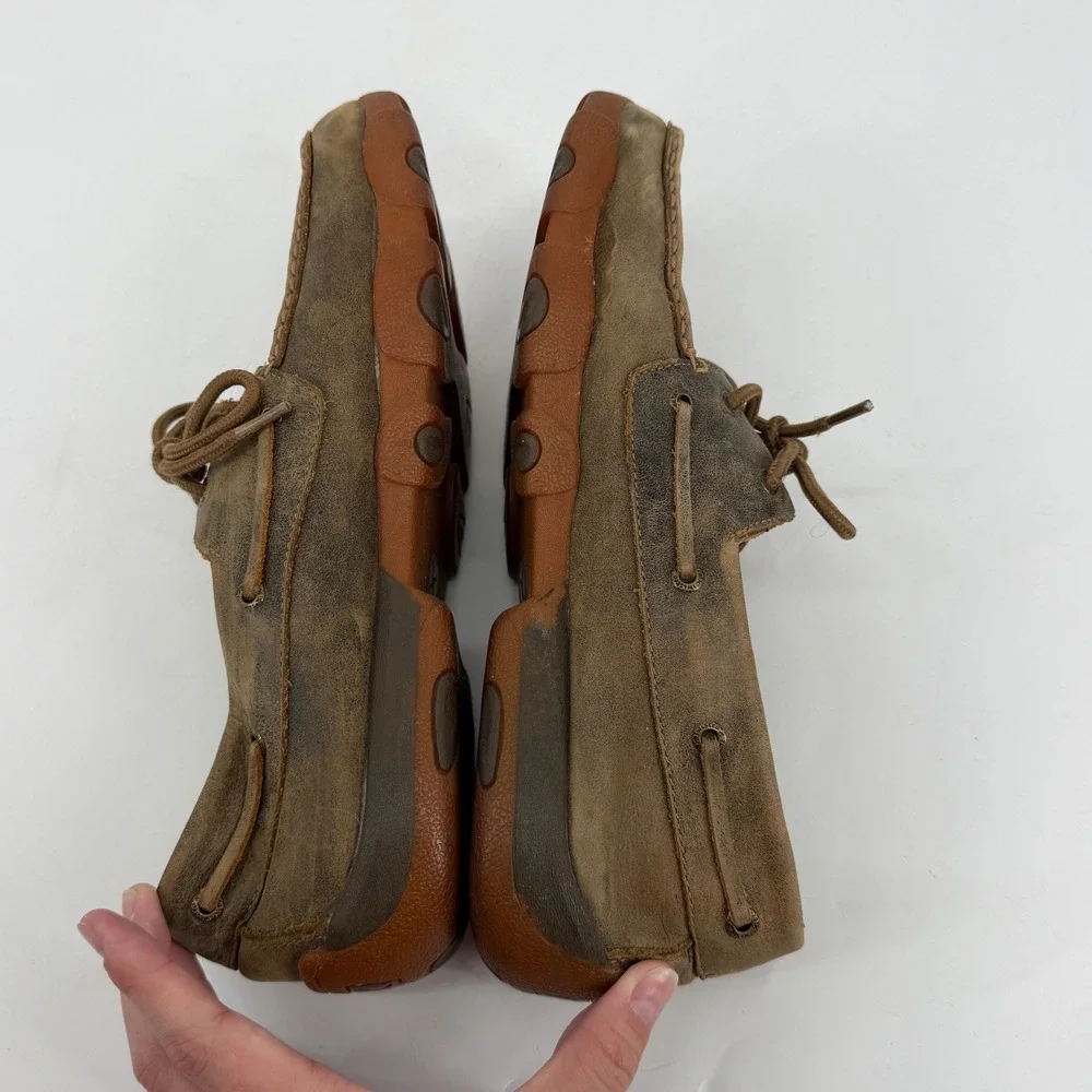 Twisted X pre owned