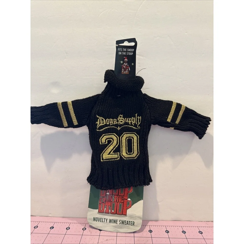 Snoop Dogg Novelty Wine Wrap 