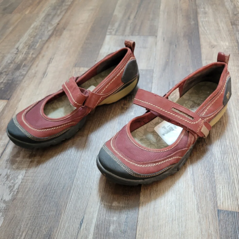 Merrell excellent sandals