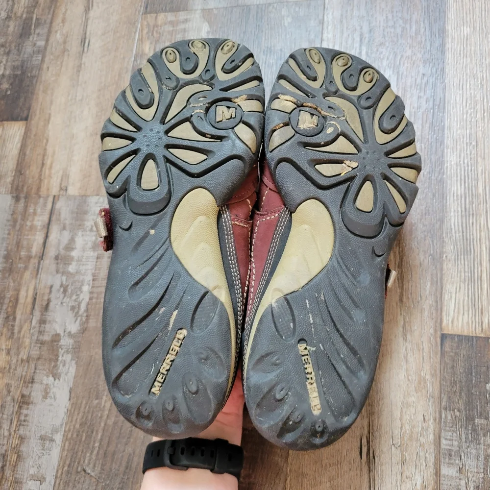 Merrell excellent sandals