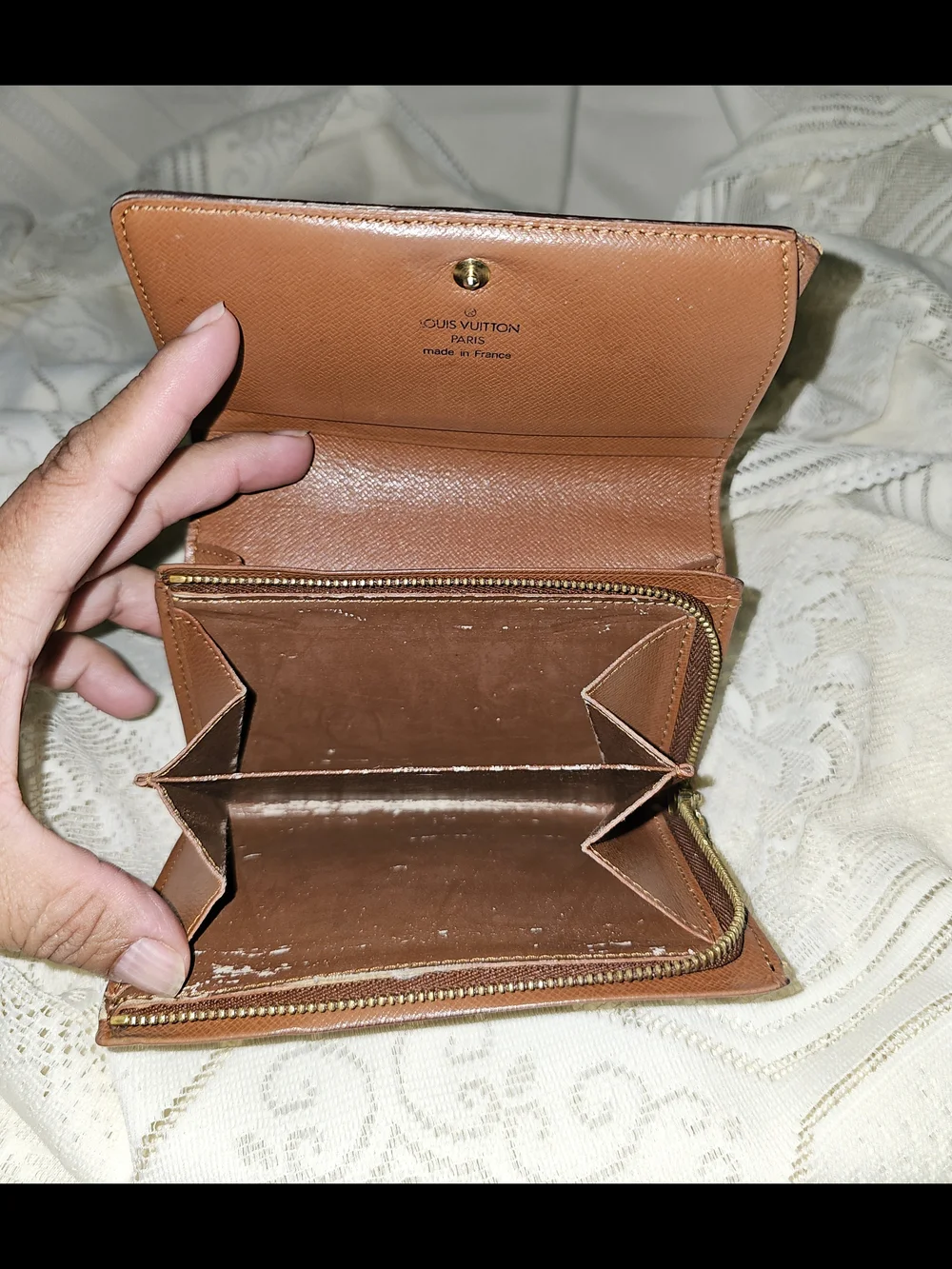 Louis Vuitton classic louis