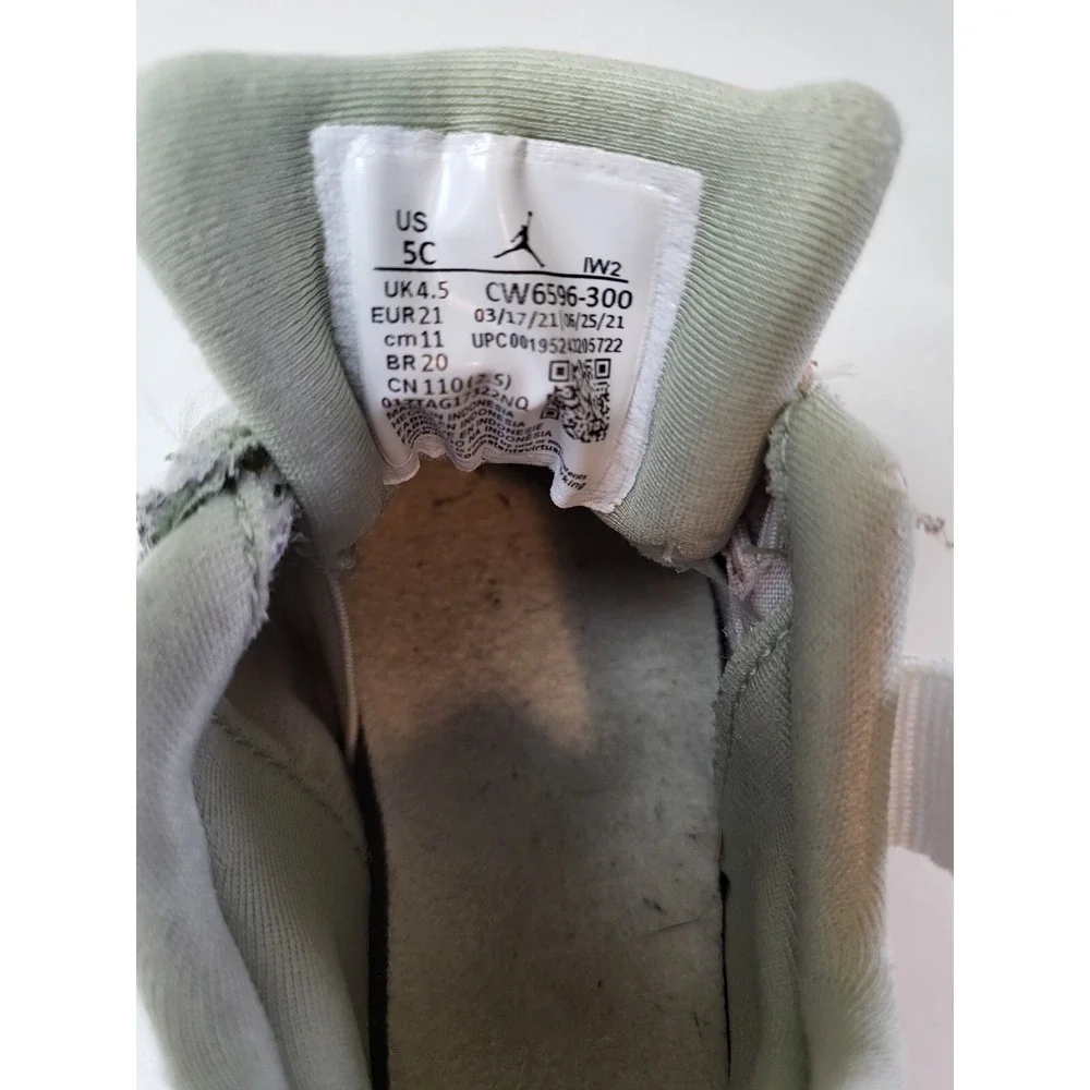 Air Jordan‎ MA2 'Honeydew' CW6596-300 SIZE 5C