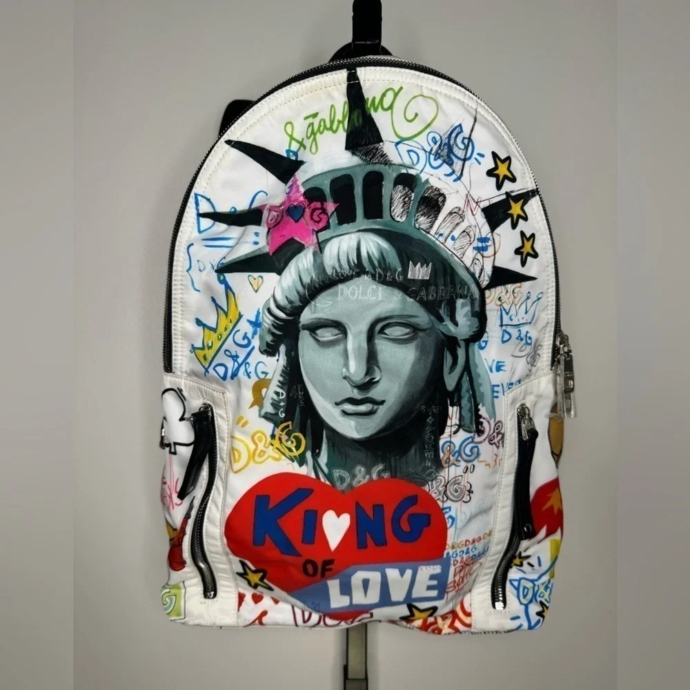 Dolce & Gabbana carry your