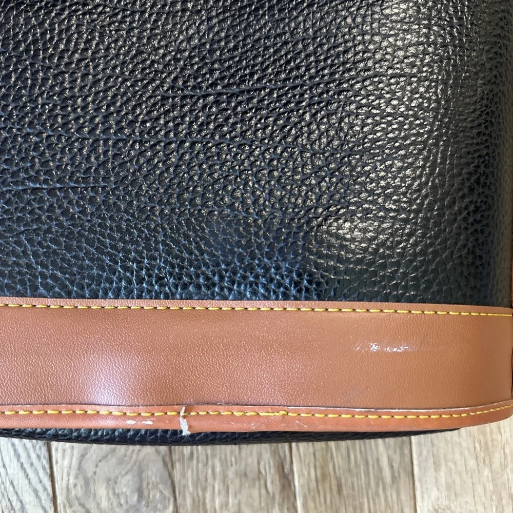 Carina International pebbled leather