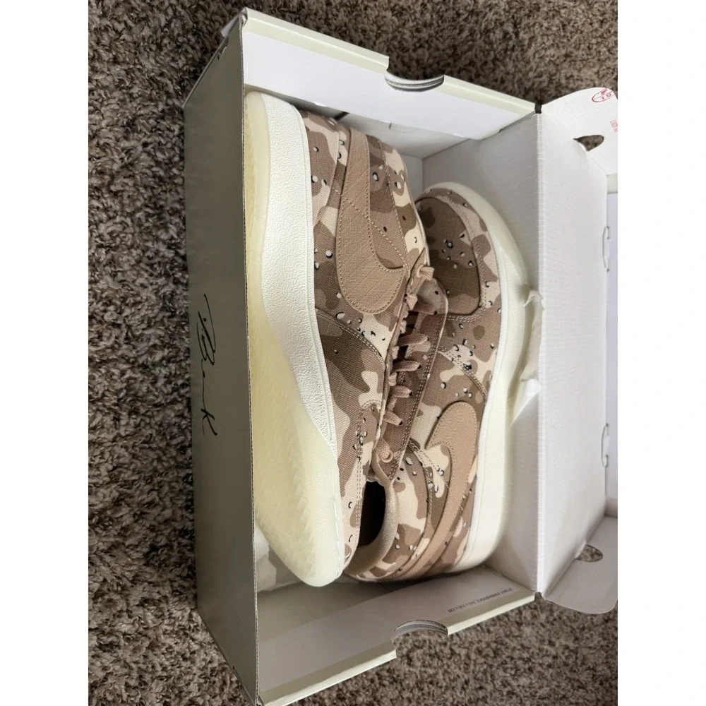 Nike product pair