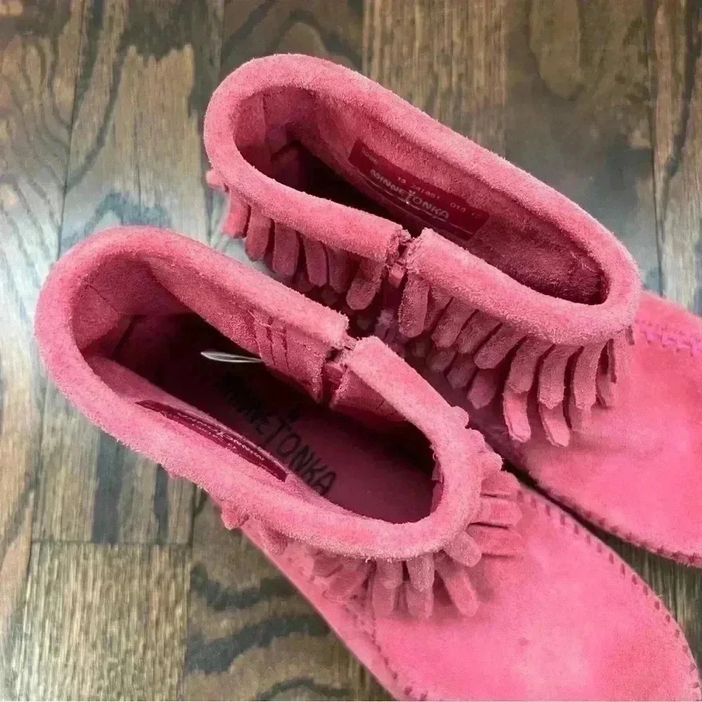 Minnetonka Girls Moccasin Fringe Pink Ankle Leather Boots Side Zip Size 13