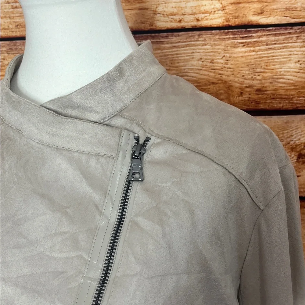Elie Tahari feel suede