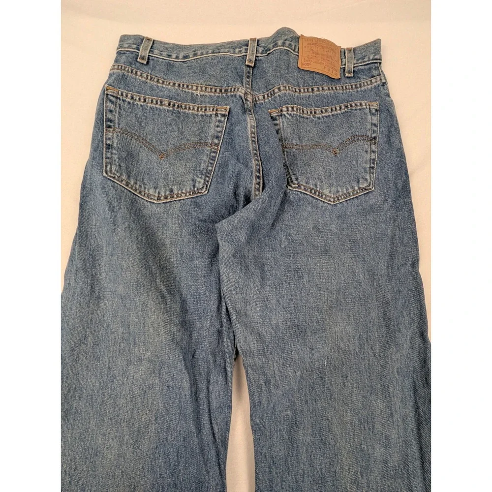 Levis 505 Regular Fit Straight Leg Jeans Mens 38x30 Med Wash Blue Y2K July 2000