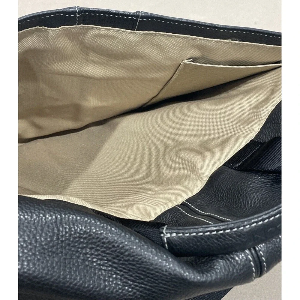 Boconi crafted modern