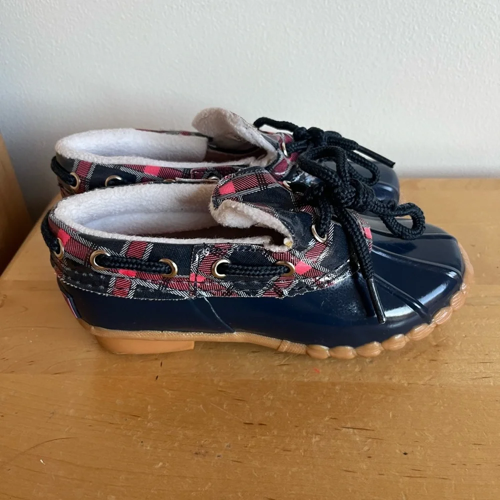 Sperry duck shoes
