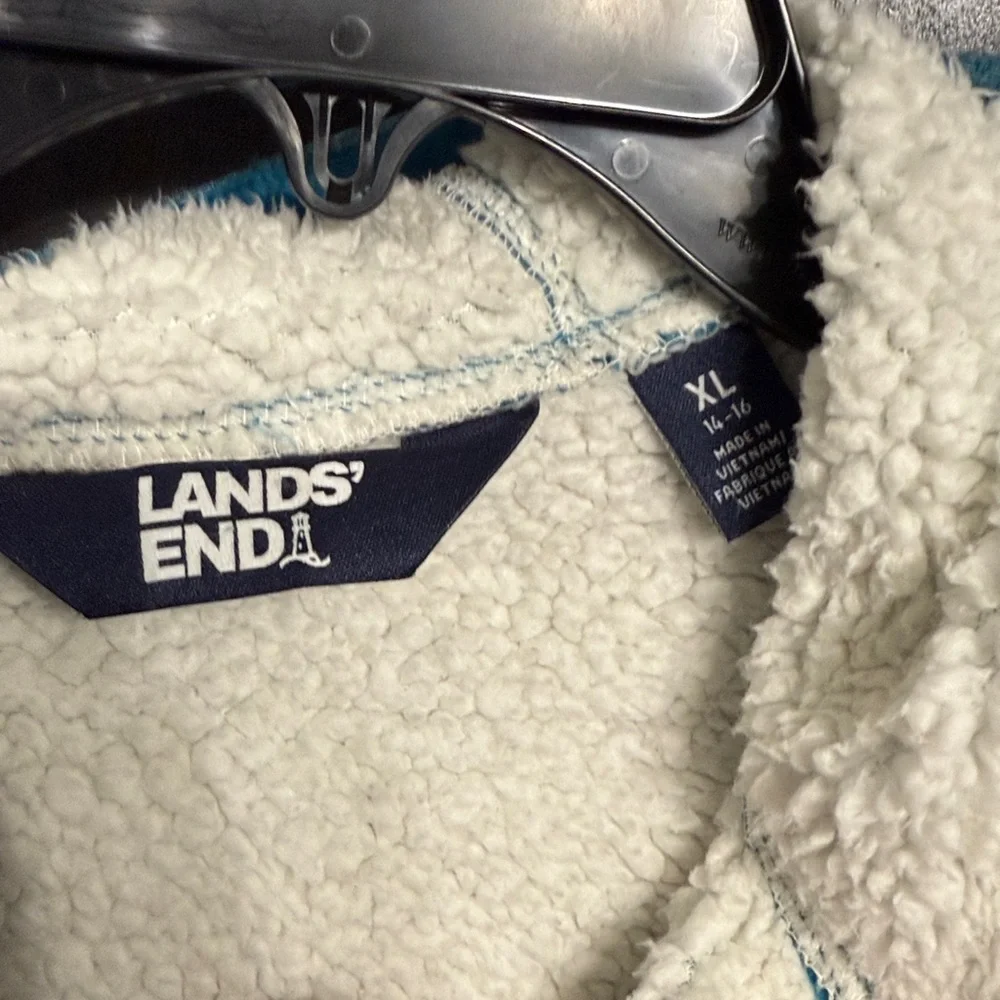 Lands End questions leave