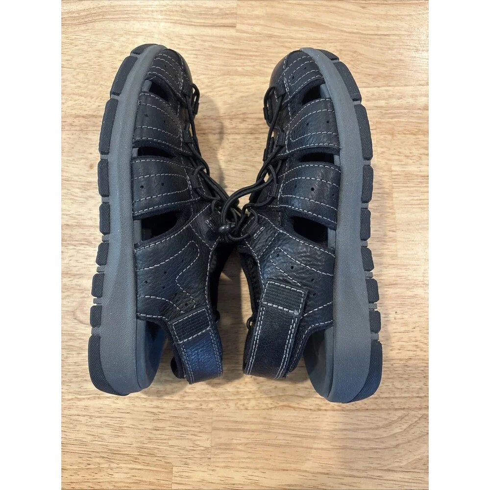 Clarks enjoy all