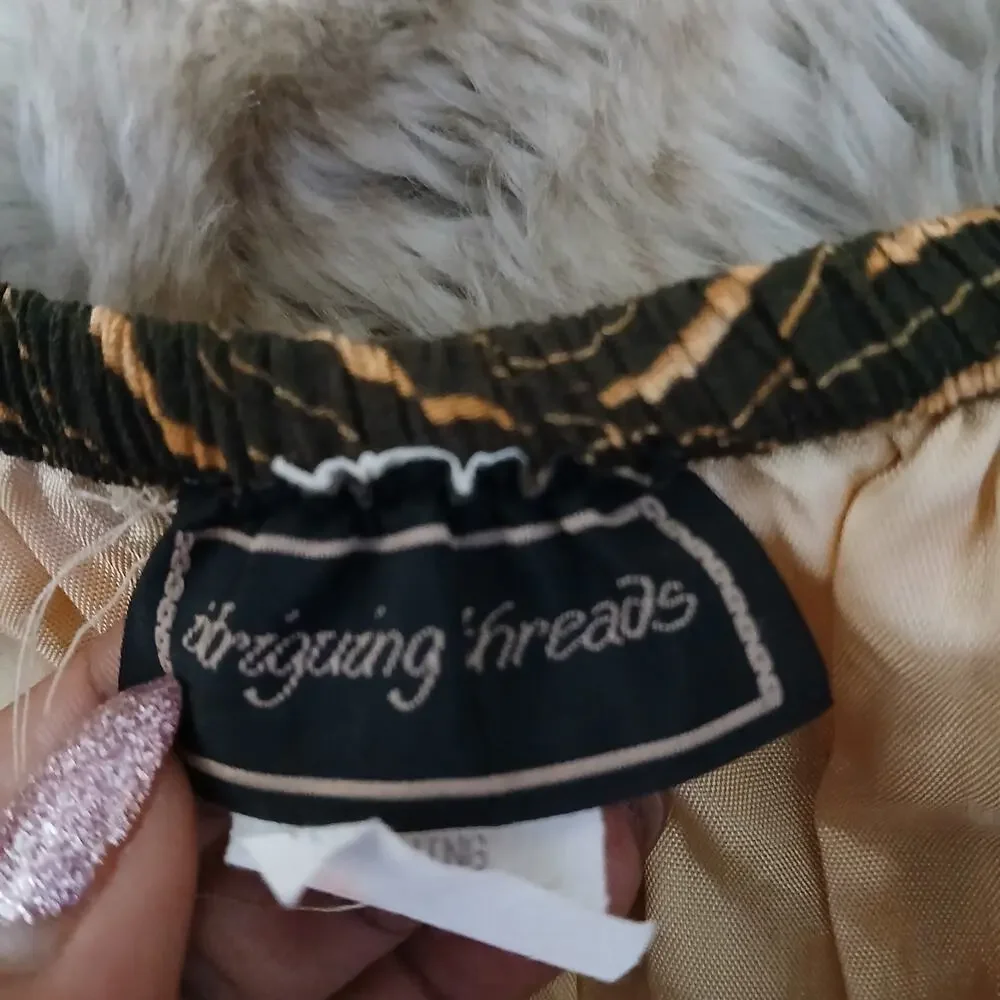Intriguing Threads vintage intriguing