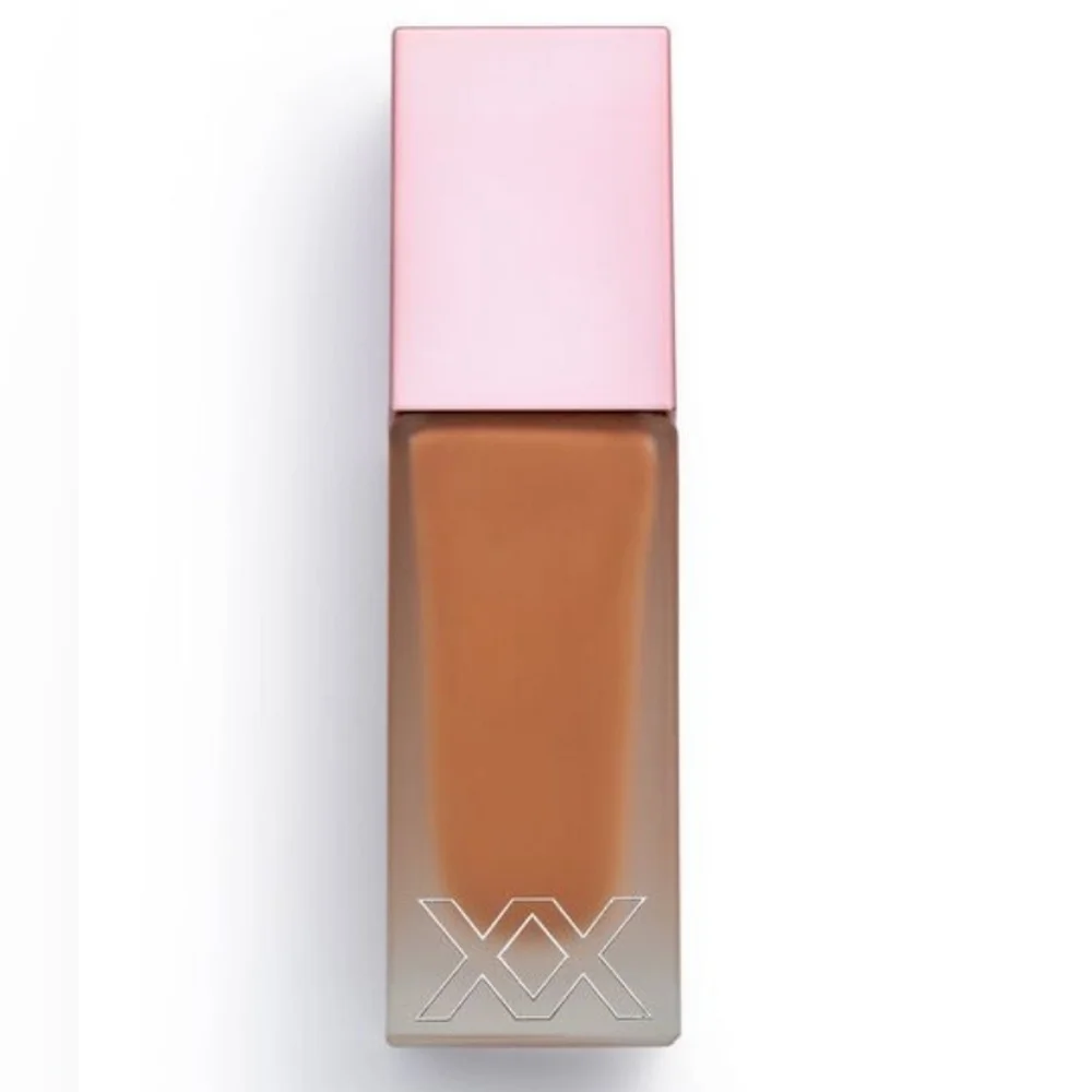 New‎ makeup revolution glow skin fauxxdation F12.5